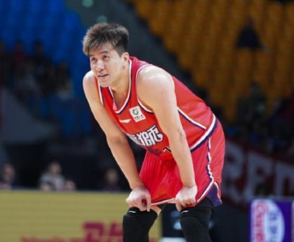 bob半岛体育官方网站-郭艾伦16个赛季一共挣了多少钱？预计不低于3个小目标|CBA|广州龙狮|广州龙狮队|耐克|易建联_新浪体育_新浪新闻