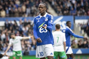 bob半岛体育官网-记者：埃梅加拒绝了多家欧冠俱乐部，他将在明夏加盟切尔西