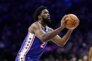 bob半岛体育官网-渐入佳境！恩比德三节14中10砍全场最高28分外加7板 正负值+27