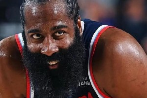 bob半岛体育官网-23分赢了比赛败了人品，快船羞辱保罗背后原因曝光，湖人有意老炮