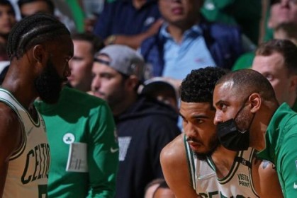 bob半岛体育平台-绿军双探花无惧险阻：对未来充满信心