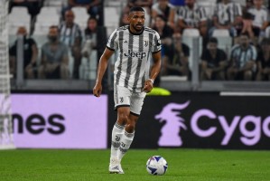 bob半岛体育平台-布雷默自豪出任尤文副队长：袖标与否皆全力以赴每球必争