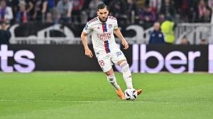 bob半岛体育-只需2000万！英媒：与里昂的交手中，曼联对切尔基的表现印象深刻